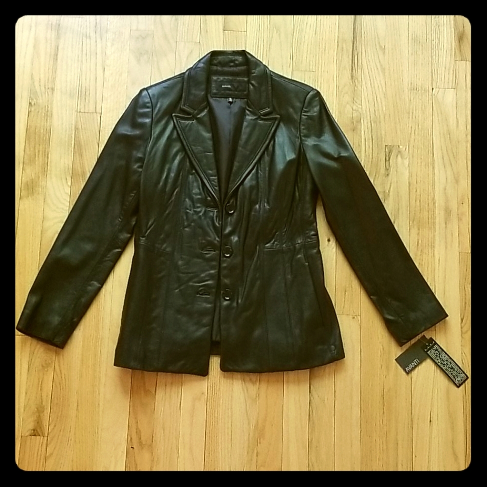 Avanti New York Size Medium Womens Leather Jacket